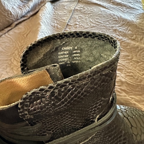 Freebies size 8 - Picture 2 of 7